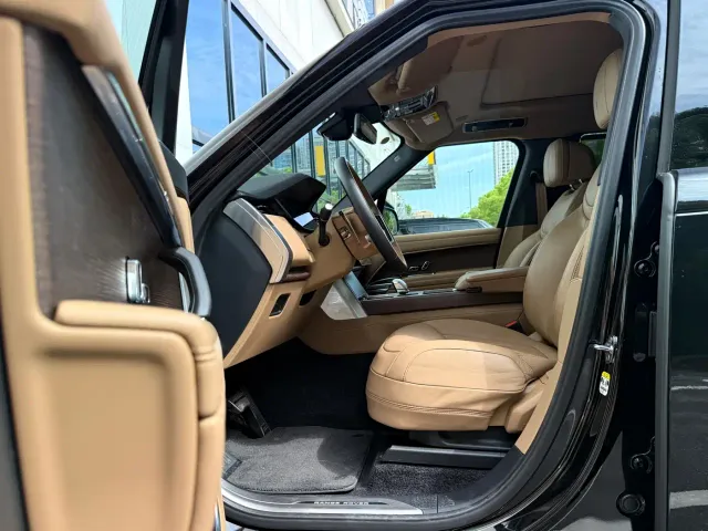 Land Rover Range Rover — Фото автомобиля 24