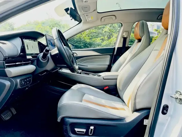 GAC Aion S Plus — Фото автомобиля 16