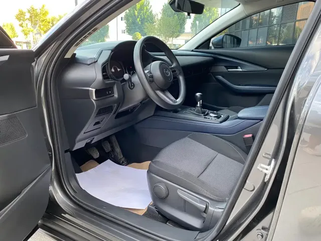 Mazda CX-30 — Фото автомобиля 4