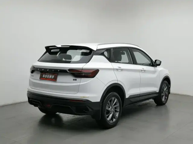 Geely Binyue — Фото автомобиля 2