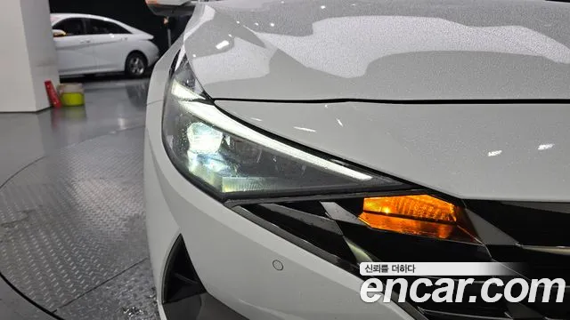 Hyundai Avante — Фото автомобиля 7