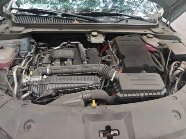 BYD Qin L — Фото автомобиля 10