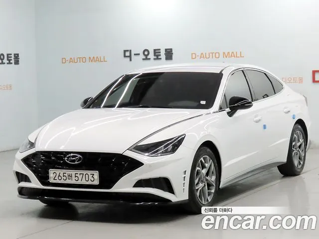 Фотография автомобиля — Hyundai Sonata DN8
