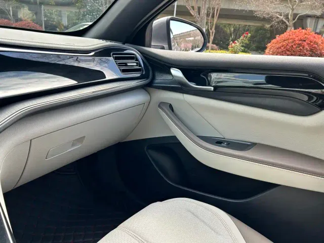 BYD Qin PLUS — Фото автомобиля 8