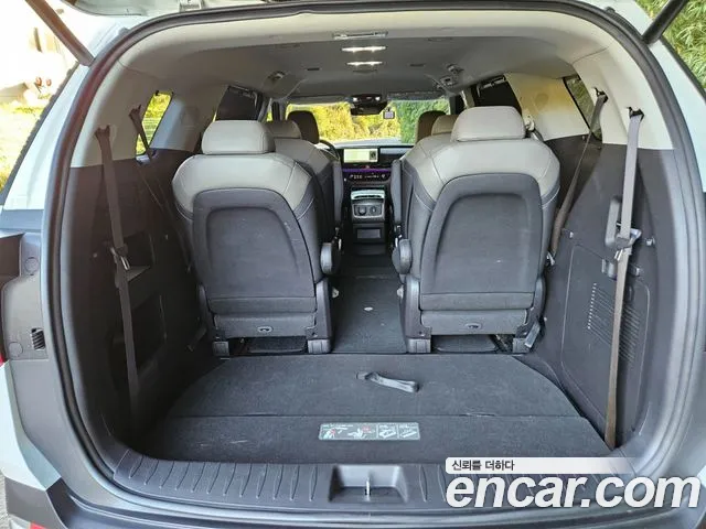 Kia Carnival — Фото автомобиля 5