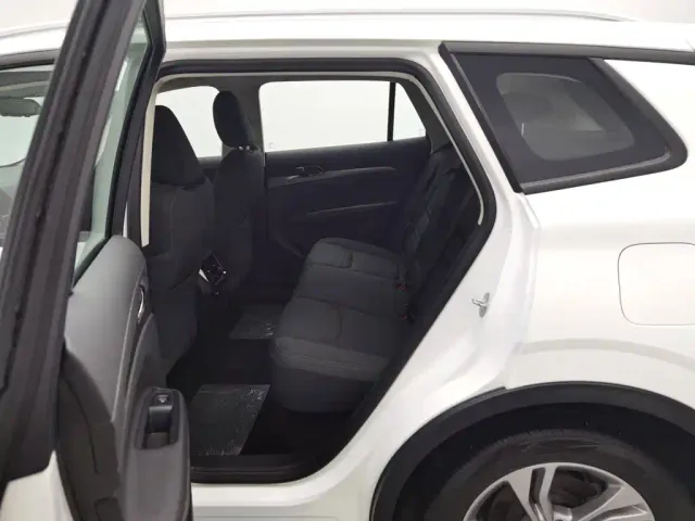 Ford Lingrui 2023 Model EcoBoost 170 Comfort Leading — Фото автомобиля 15