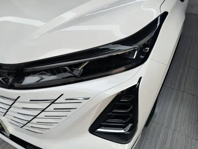 Changan CS75 Plus — Фото автомобиля 23
