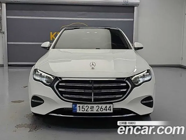 Mercedes-Benz E-Class W214 — Фото автомобиля 3