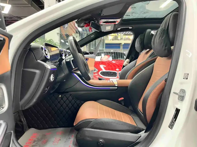 Mercedes-Benz C-Class — Фото автомобиля 7