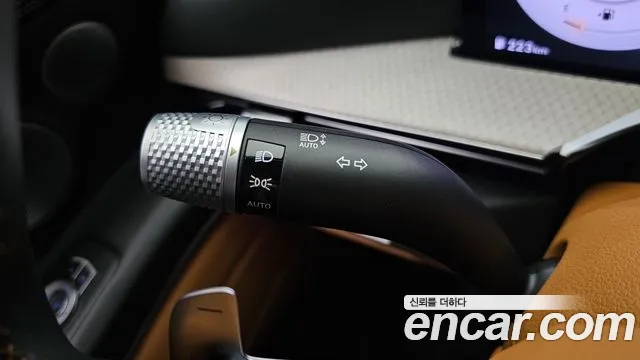 Genesis GV80 2.5T Бензин AWD — Фото автомобиля 17