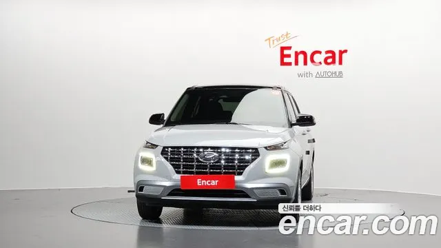 Hyundai Venue — Фото автомобиля 3