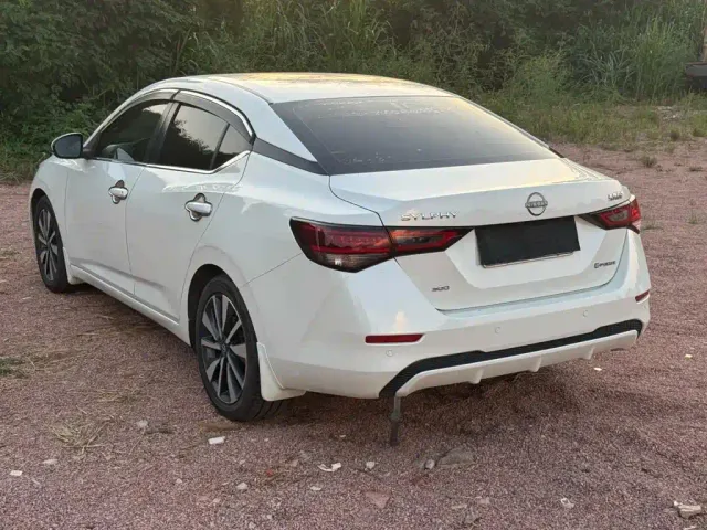 Nissan Sylphy — Фото автомобиля 7