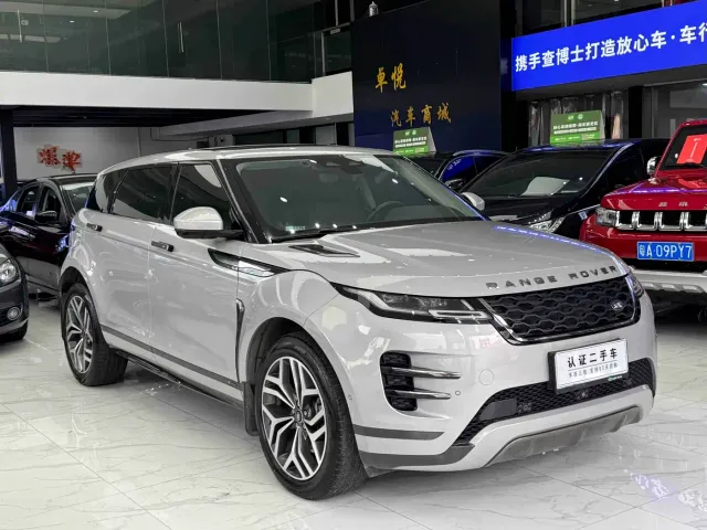 Land Rover Range Rover Evoque 2021 Range Rover Evoque L 249PS R-Dynamic SE Luxury Edition — Фото автомобиля 3