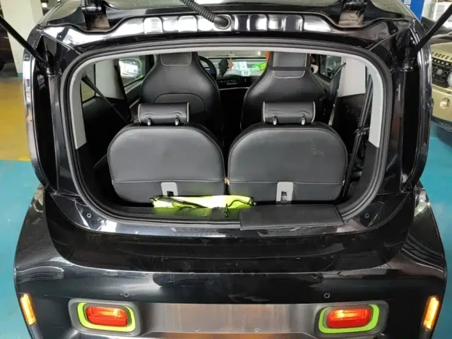 Baojun KiWi EV — Фото автомобиля 18