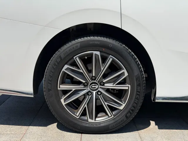 GAC Trumpchi M8 — Фото автомобиля 25