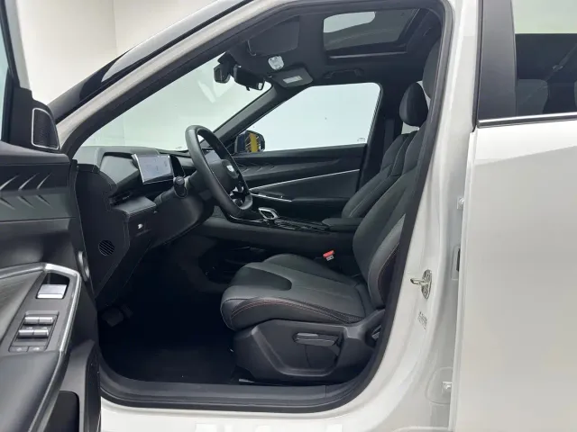 Geely Boyue 2023 Boyue COOL 1.5TD Friend Edition — Фото автомобиля 4