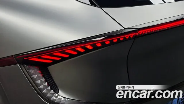 Kia EV6 — Фото автомобиля 8