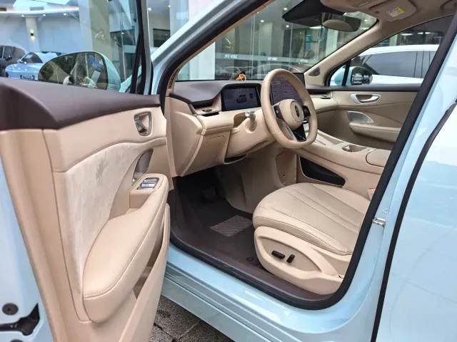 Shangjie SUV — Фото автомобиля 11