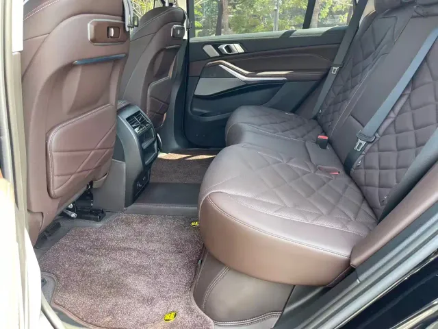 BMW X5 — Фото автомобиля 4