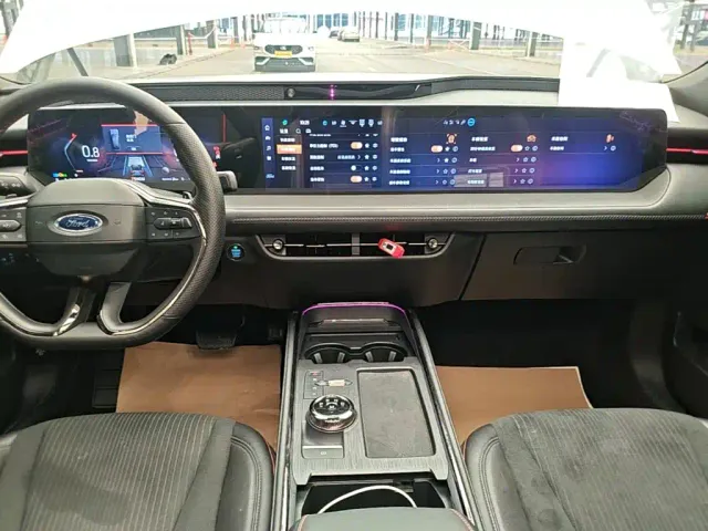 Ford EVOS — Фото автомобиля 12