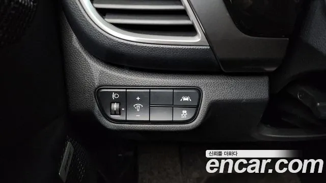 Kia Seltos Seltos Бензин 1.6 турбо 2WD — Фото автомобиля 14