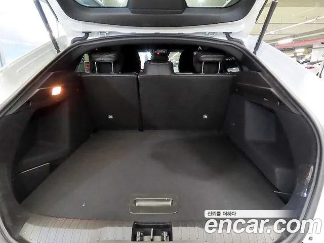 Renault-KoreaSamsung Arkana Arkana 1.6 GTe Iconic — Фото автомобиля 17