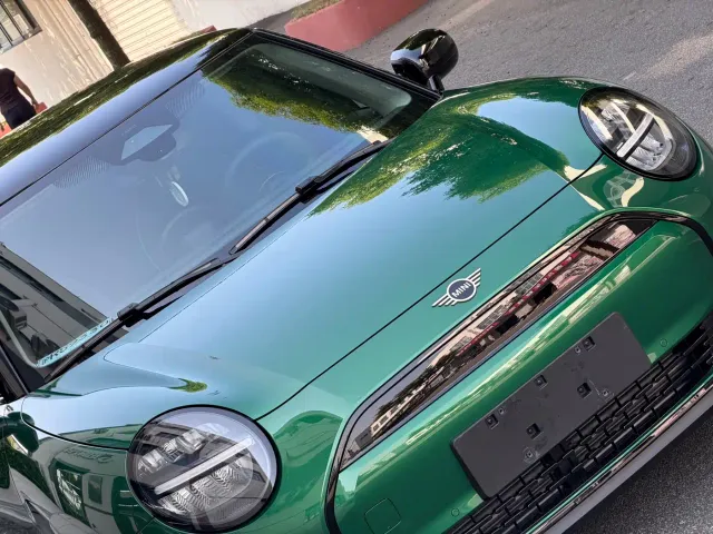 MINI Cooper — Фото автомобиля 3
