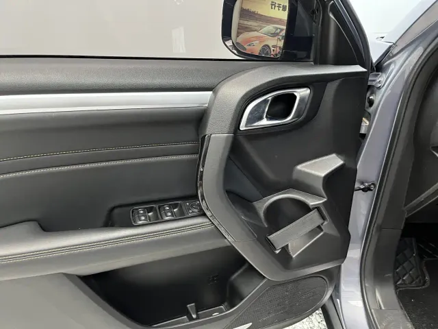 Haval Big Dog — Фото автомобиля 6