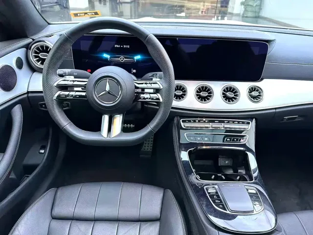 Mercedes-Benz E-Class — Фото автомобиля 8