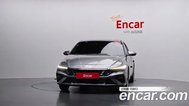 Hyundai Avante CN7 — Фото автомобиля 2