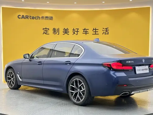 BMW 5 Series — Фото автомобиля 4