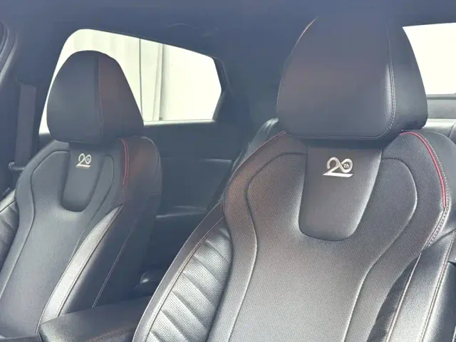 Hyundai Elantra — Фото автомобиля 11
