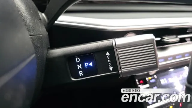 Hyundai Grandeur Grandeur (GN7) 2.5 Бензин 2WD — Фото автомобиля 9
