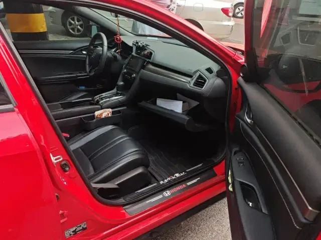 Honda Civic — Фото автомобиля 8