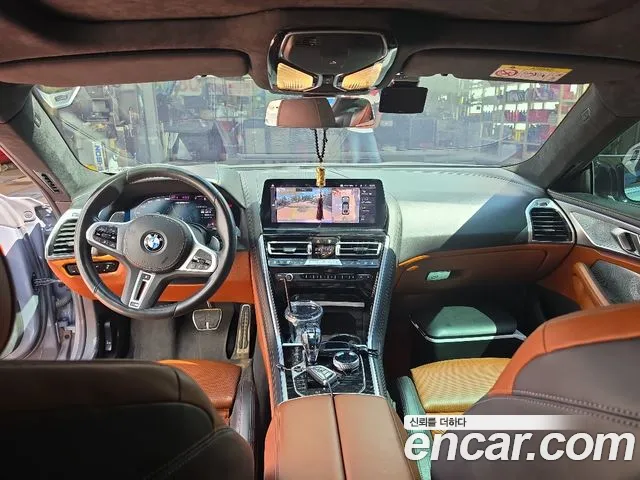 BMW 8 Series G15 — Фото автомобиля 7