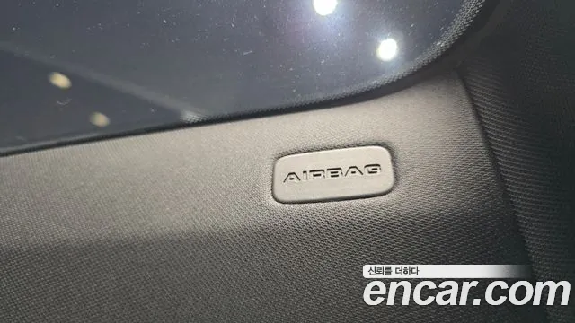 Audi Q4 e-tron F4 — Фото автомобиля 26