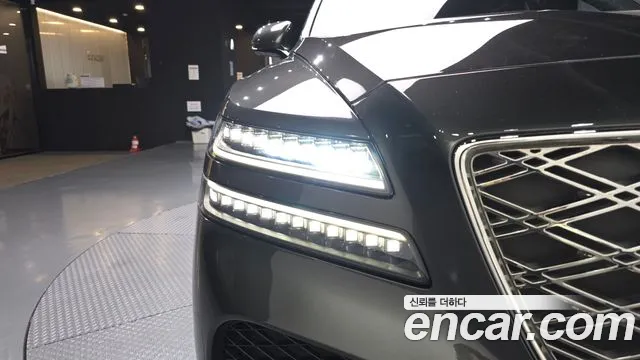 Genesis GV80 2.5T Бензин AWD — Фото автомобиля 21