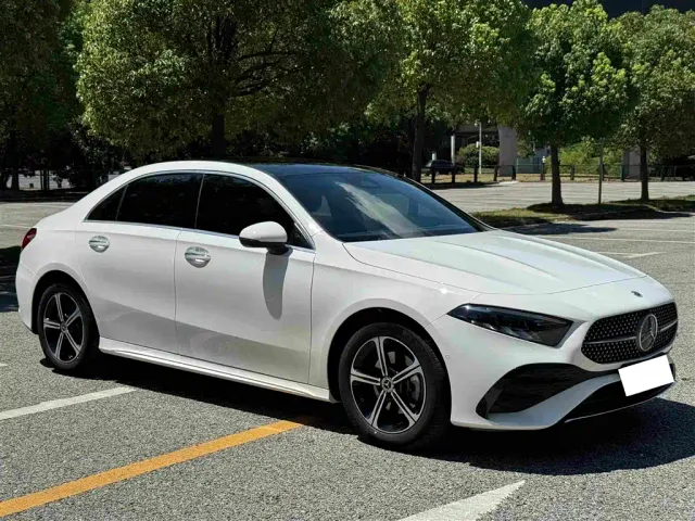 Mercedes-Benz A-Class — Фото автомобиля 10