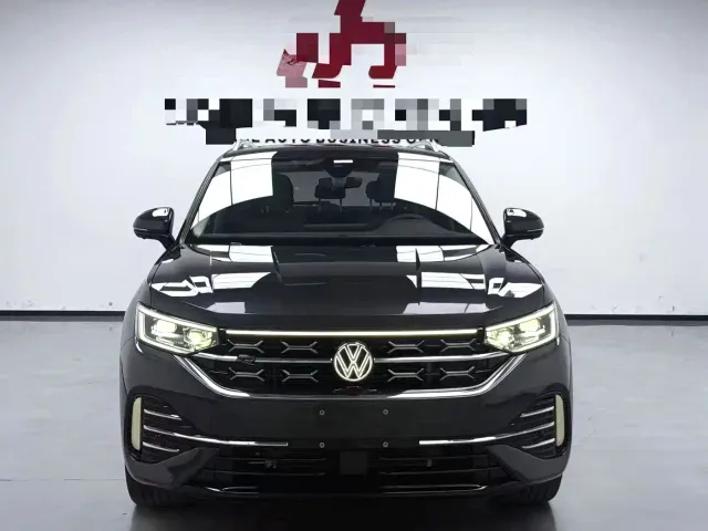 Volkswagen Tayron — Фото автомобиля 2