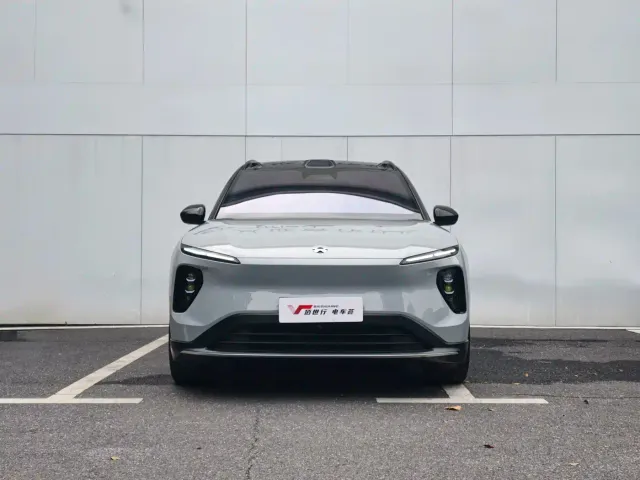 Nio ES6 — Фото автомобиля 2