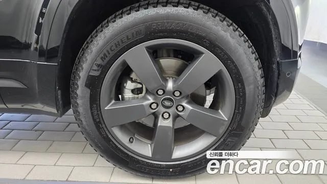 Land Rover Defender L663 — Фото автомобиля 6