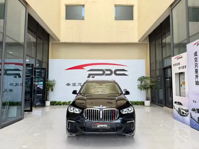 BMW X5 — Фото автомобиля 3