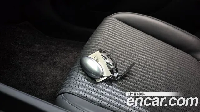 Hyundai Grandeur GN7 — Фото автомобиля 15
