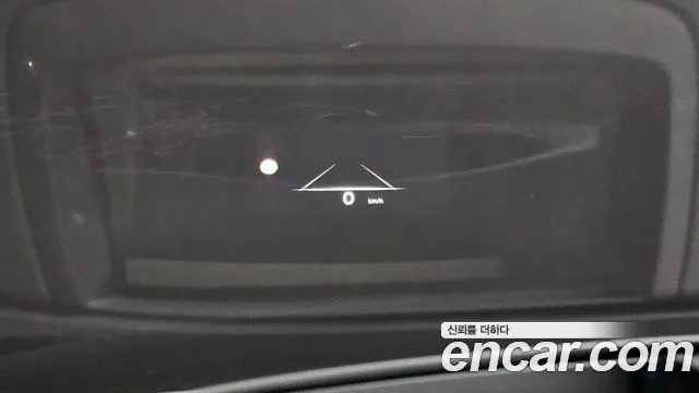 Genesis G90 Бензин 3.5 турбо AWD — Фото автомобиля 19