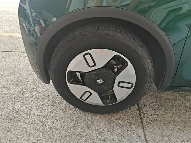 Baojun KiWi EV — Фото автомобиля 22