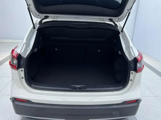 Nissan Qashqai — Фото автомобиля 12