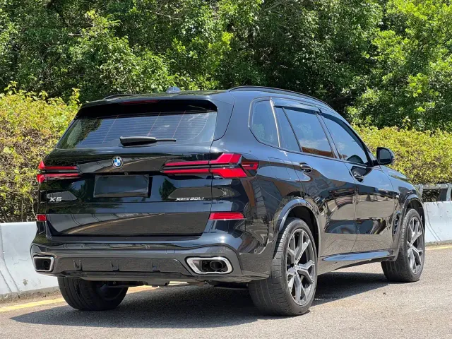 BMW X5 — Фото автомобиля 17