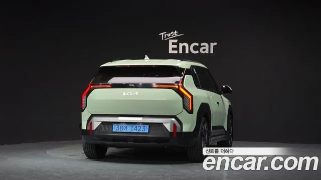 Kia EV3 — Фото автомобиля 4