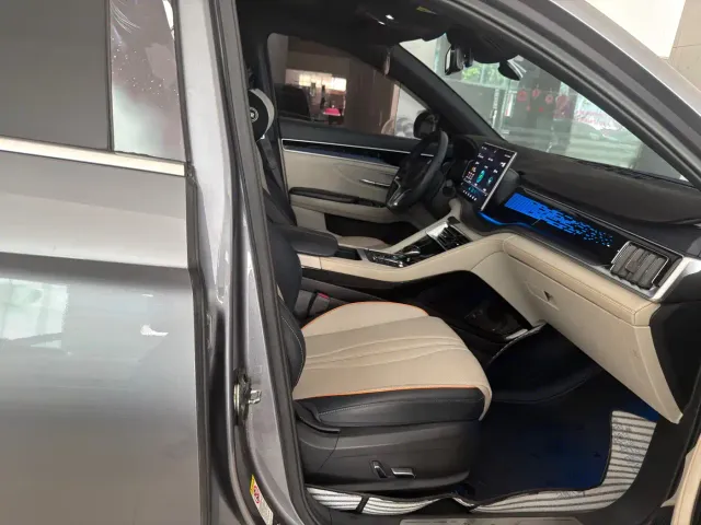 BYD Song PLUS — Фото автомобиля 8