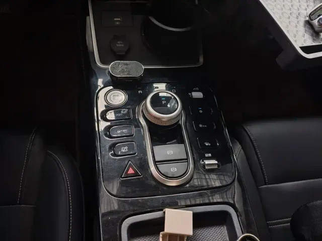 BYD Qin — Фото автомобиля 13